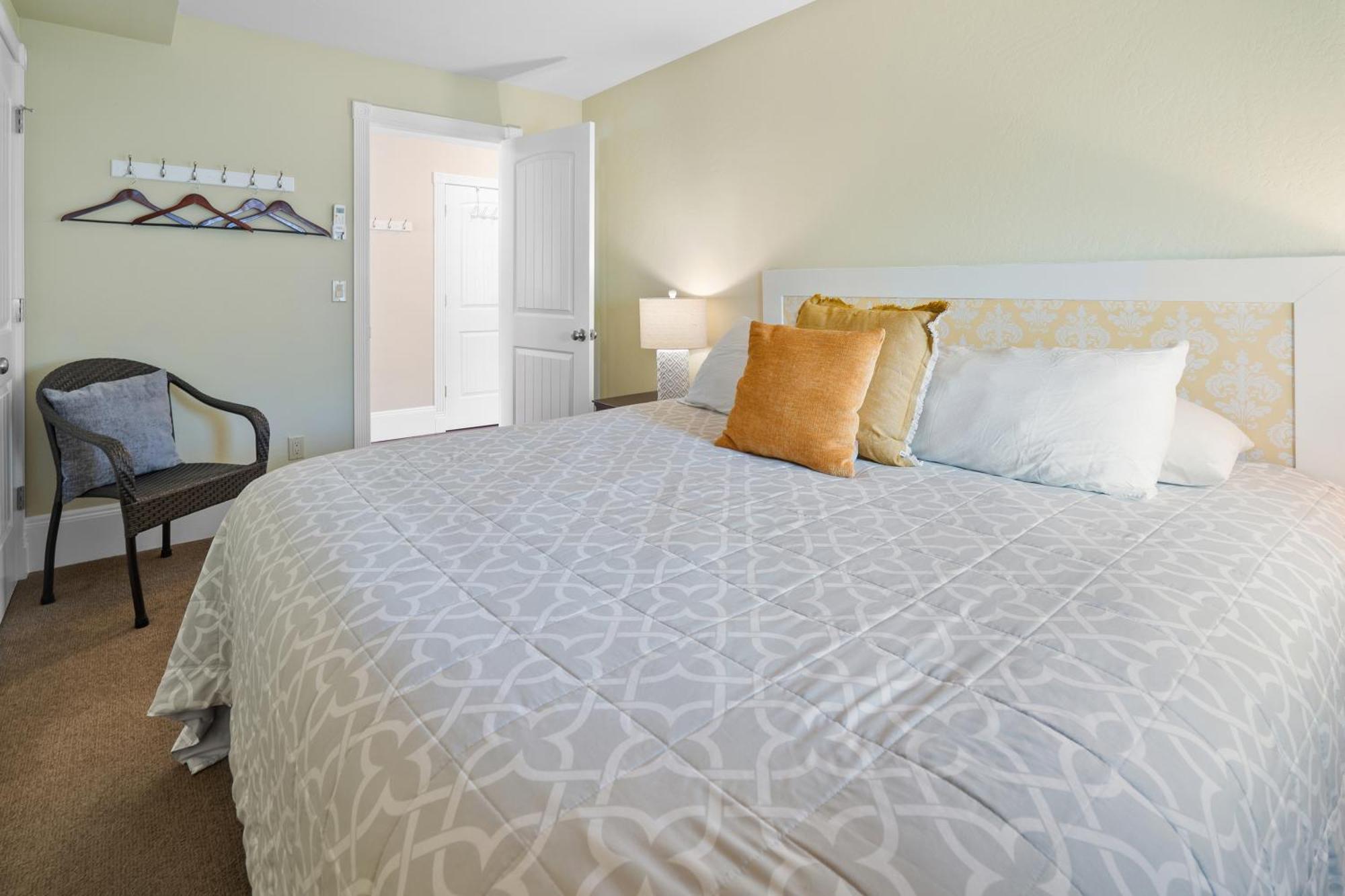 Pioneer Vacation Rentals - Pioneer North Suite Downtown אשלנד מראה חיצוני תמונה