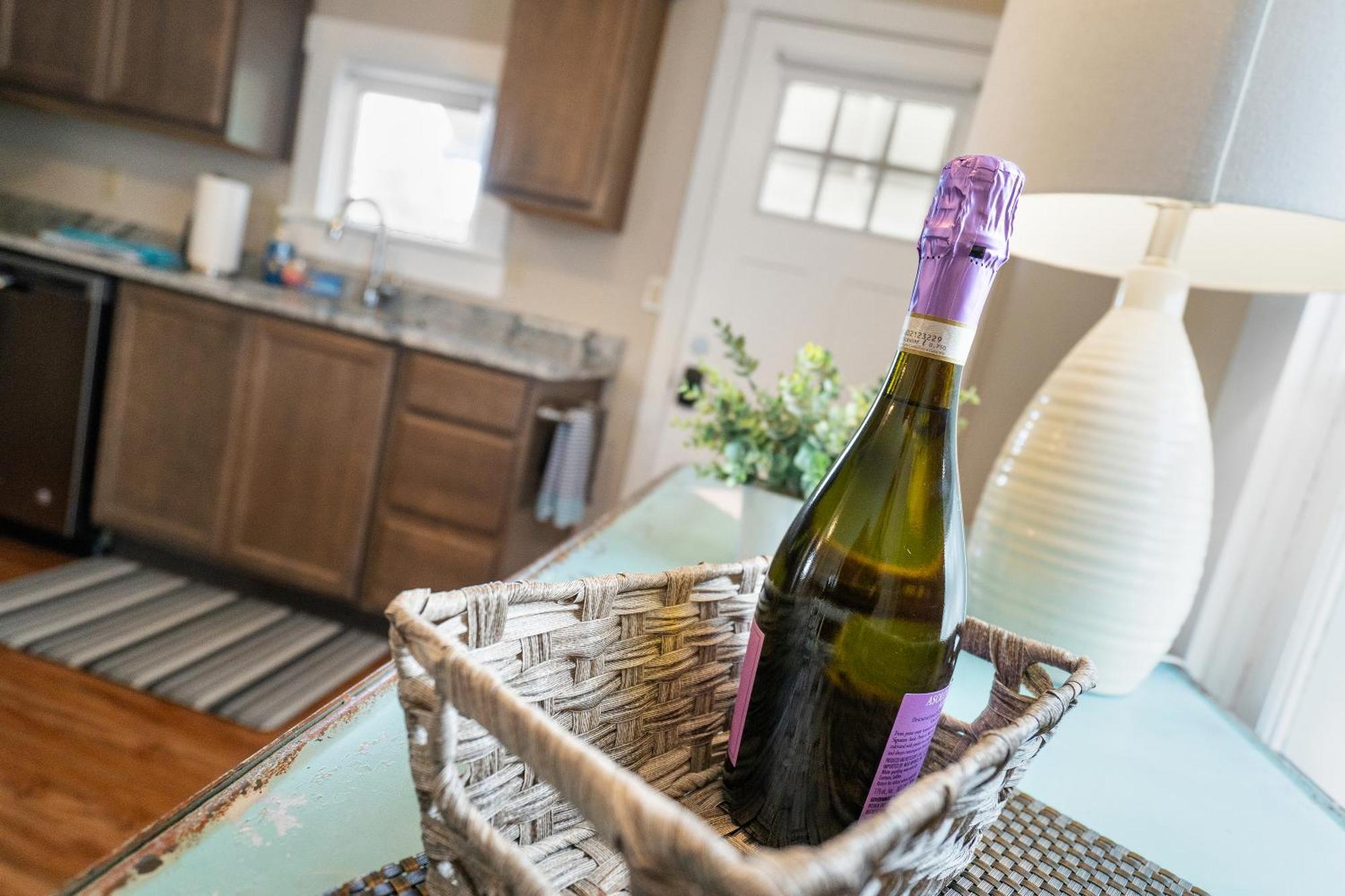 Pioneer Vacation Rentals - Pioneer North Suite Downtown אשלנד מראה חיצוני תמונה